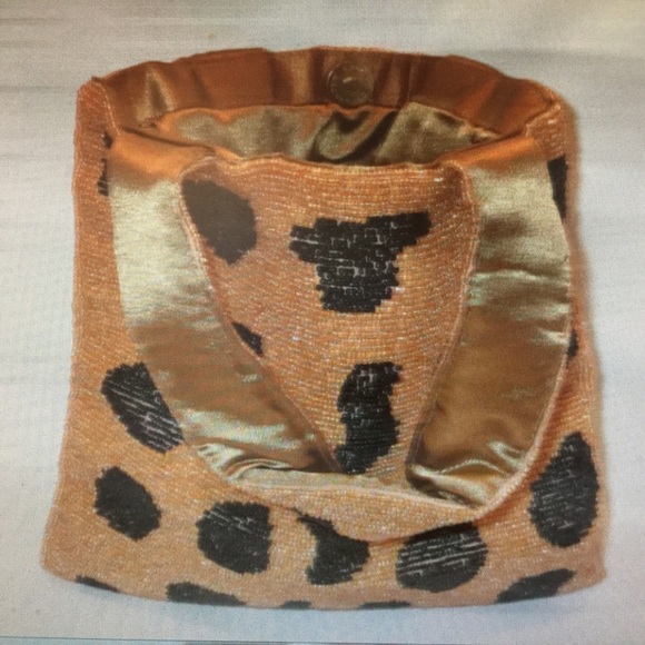 Beaded leopard spot purse  - evening or casual - Picture 5 of 5